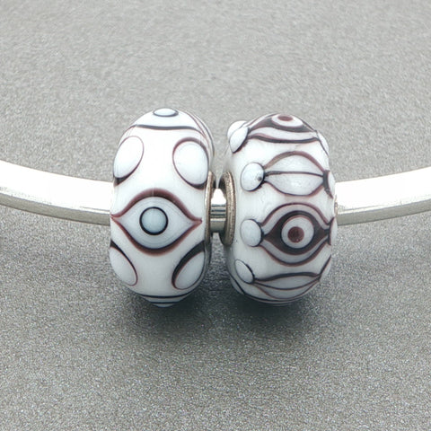Trollbeads Watchful Opaques Unique Duo